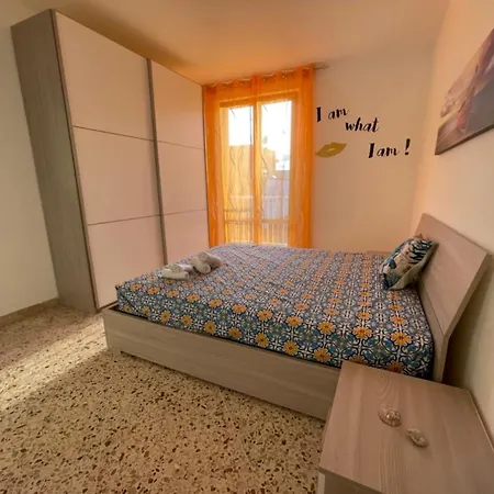 Ponente Apartment *